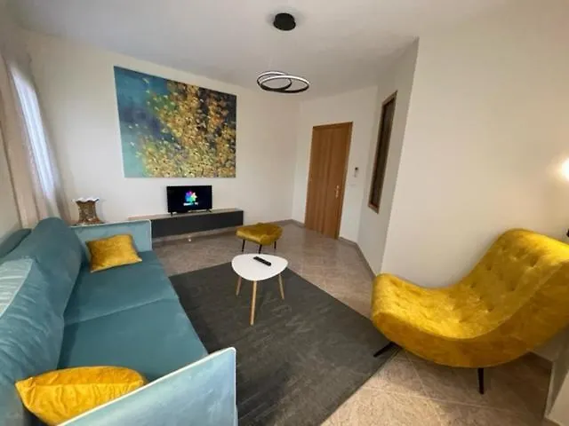 Evendum Central Apartment 1 Tirana